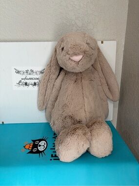 Authentic Jellycat Big Bashful Bunny Beige BAH2BH Plush with Dust Bag NWT